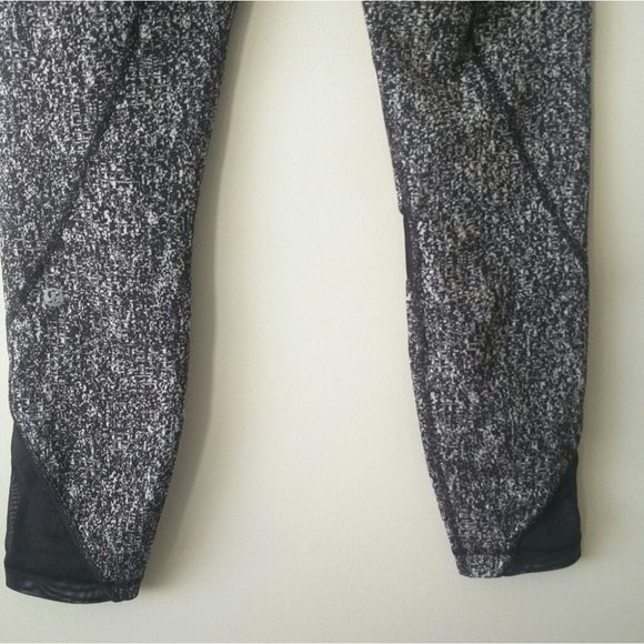 Lululemon Inspire Tight II - Suited Jacquard Black White / Black Size 6 - Picture 9 of 14